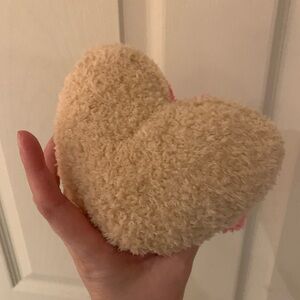 Heart-Shaped Plush Toy Bumbumz